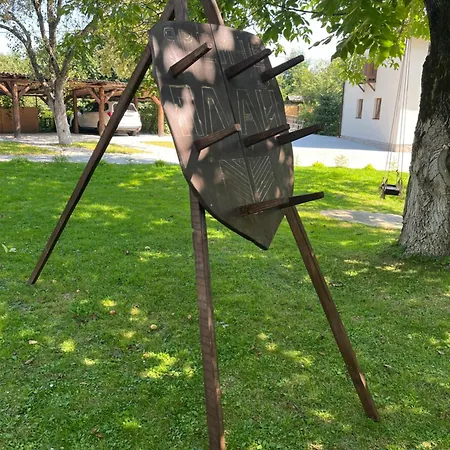 Plai Πανσιόν